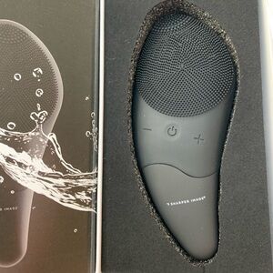 Sharper Image Facial Cleansing Brush - Black - Brand New - Model # SI-MNESCR-750